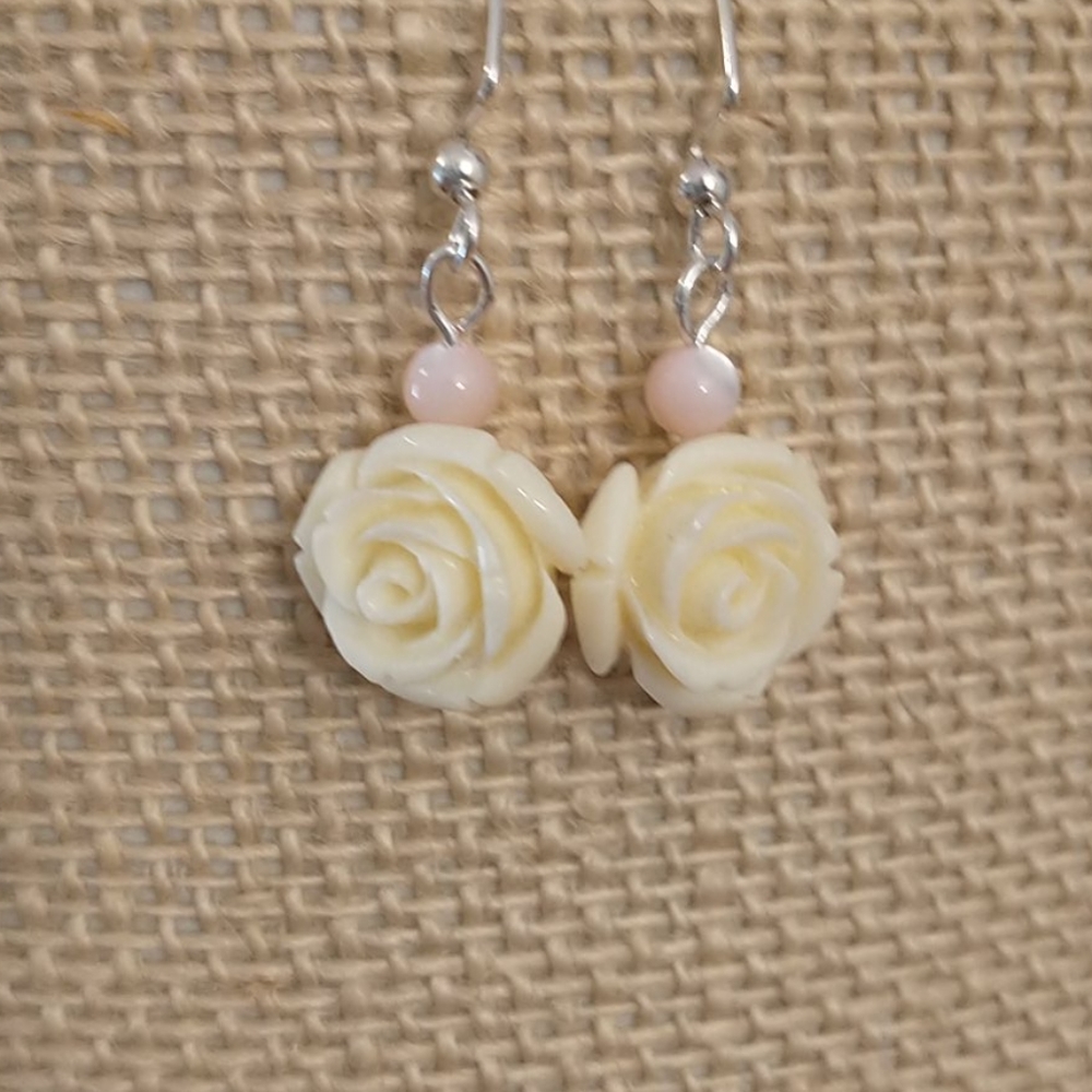 Earrings - Picture 3 of 3